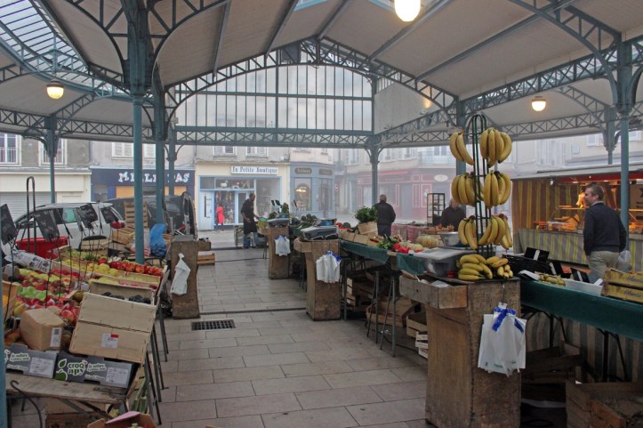 Chartres crop IMG_1491074